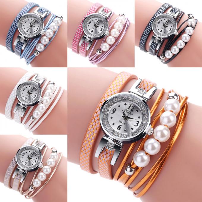 Montre-bracelet molle punk avec du charme bon marché femelle de fille de tissu de Madame montre de bracelet de robe de montre de mode d'usine de WJ-6963 Chine